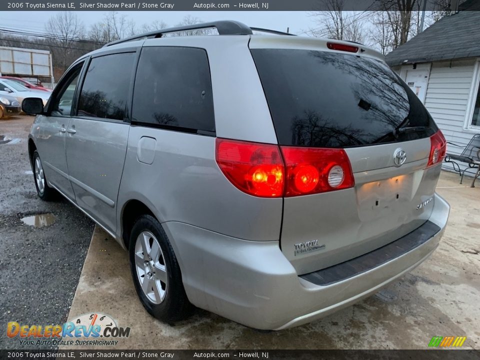 2006 Toyota Sienna LE Silver Shadow Pearl / Stone Gray Photo #4