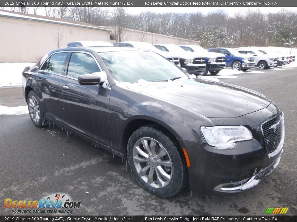 2019 Chrysler 300 Touring AWD Granite Crystal Metallic / Linen/Black Photo #7