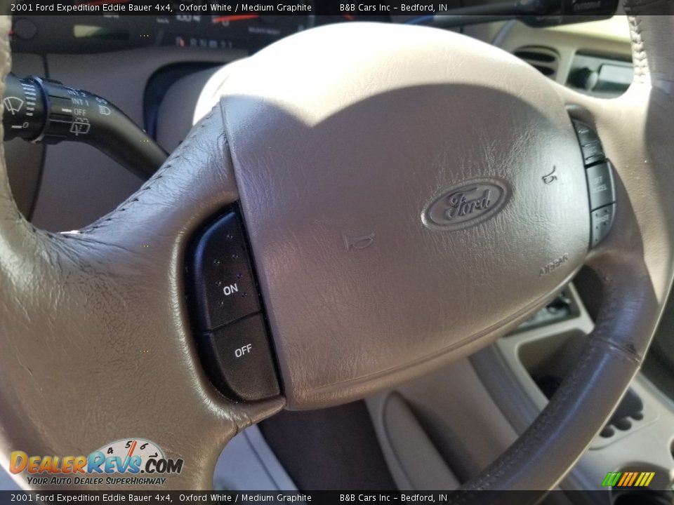 2001 Ford Expedition Eddie Bauer 4x4 Oxford White / Medium Graphite Photo #11