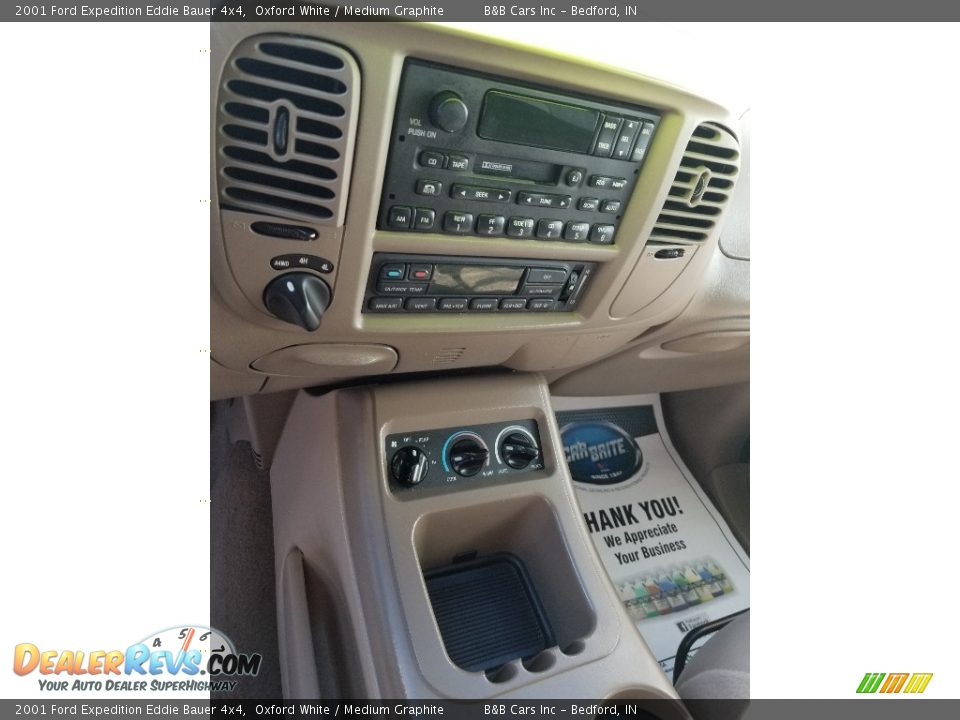 2001 Ford Expedition Eddie Bauer 4x4 Oxford White / Medium Graphite Photo #12