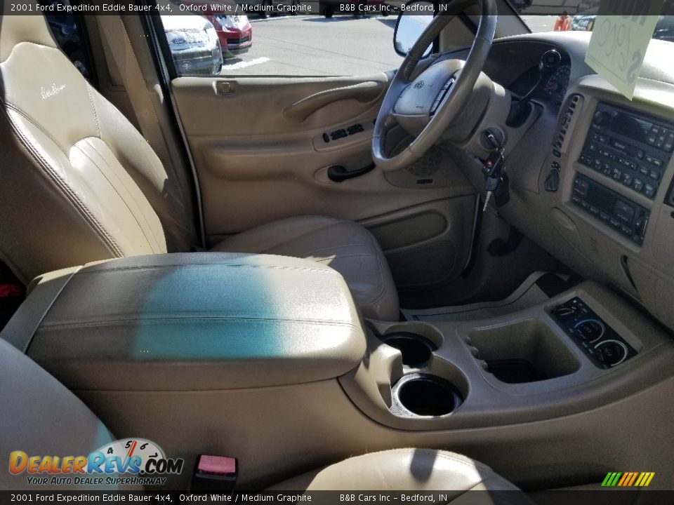 2001 Ford Expedition Eddie Bauer 4x4 Oxford White / Medium Graphite Photo #20