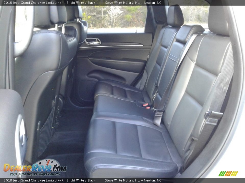 2018 Jeep Grand Cherokee Limited 4x4 Bright White / Black Photo #11