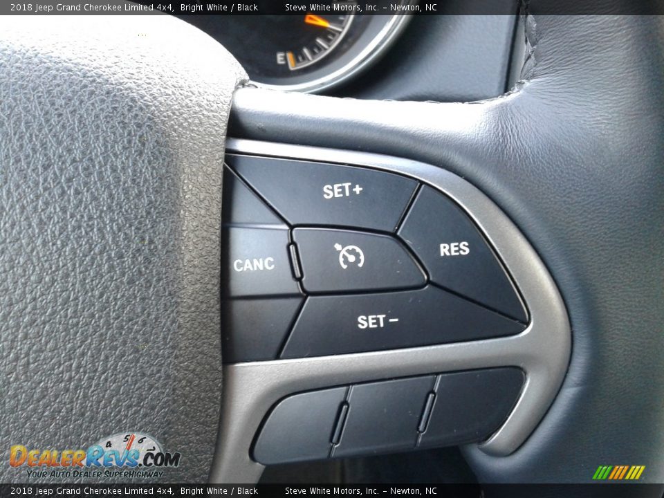 2018 Jeep Grand Cherokee Limited 4x4 Bright White / Black Photo #19