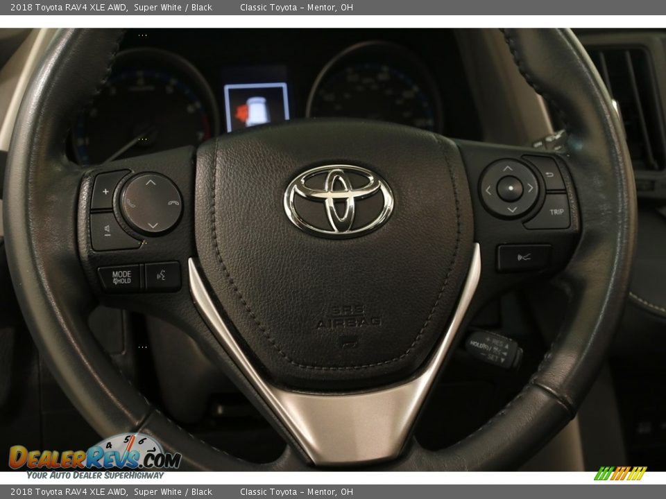 2018 Toyota RAV4 XLE AWD Super White / Black Photo #6