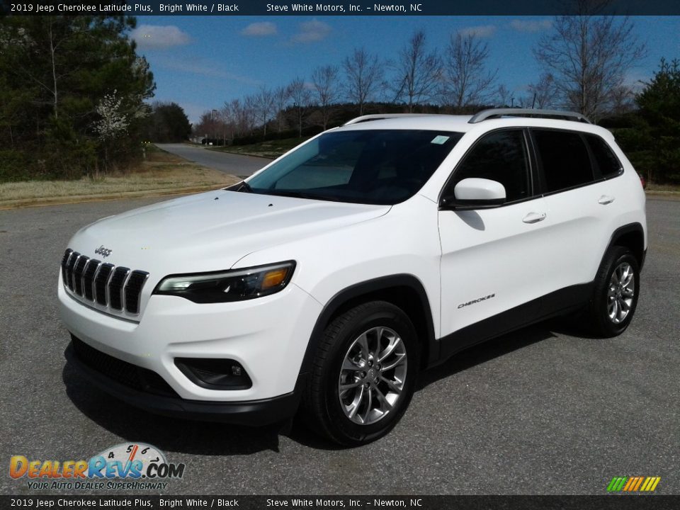 2019 Jeep Cherokee Latitude Plus Bright White / Black Photo #2