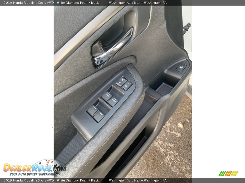 2019 Honda Ridgeline Sport AWD White Diamond Pearl / Black Photo #9