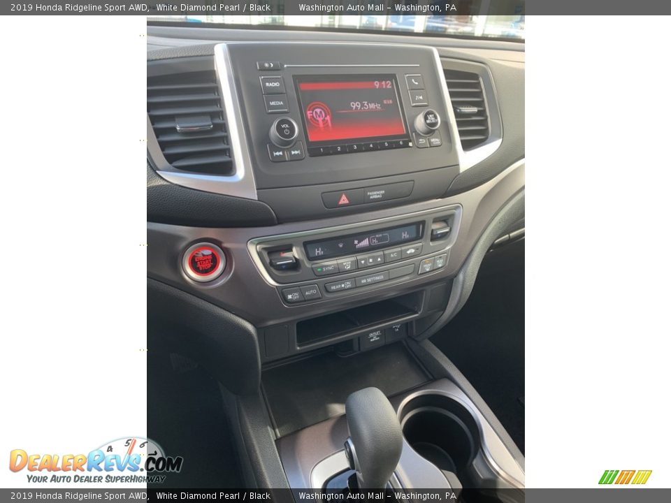 2019 Honda Ridgeline Sport AWD White Diamond Pearl / Black Photo #31
