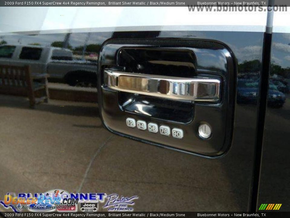 2009 Ford F150 FX4 SuperCrew 4x4 Regency Remington Brilliant Silver Metallic / Black/Medium Stone Photo #21