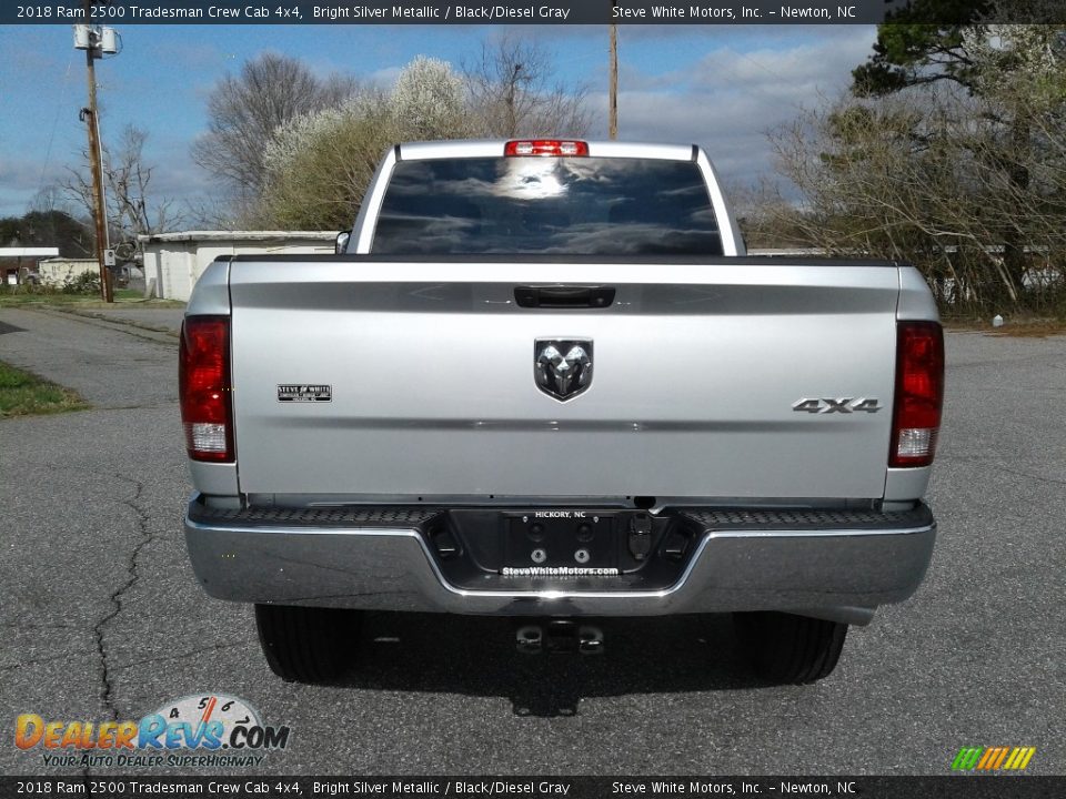 2018 Ram 2500 Tradesman Crew Cab 4x4 Bright Silver Metallic / Black/Diesel Gray Photo #7