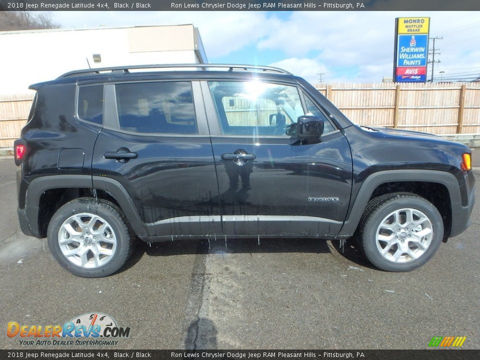 2018 Jeep Renegade Latitude 4x4 Black / Black Photo #7
