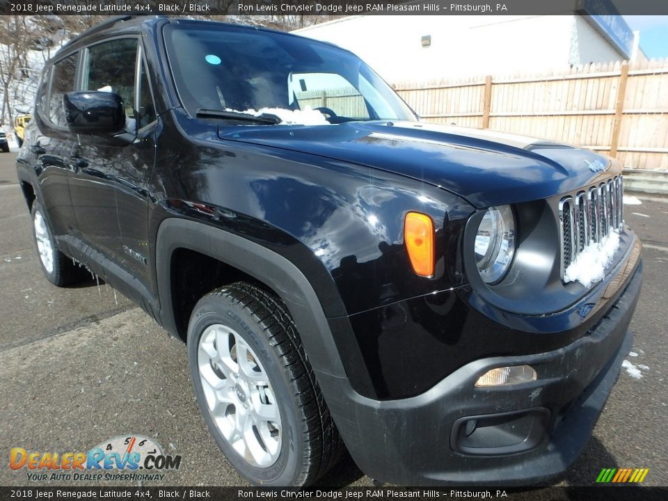 2018 Jeep Renegade Latitude 4x4 Black / Black Photo #8