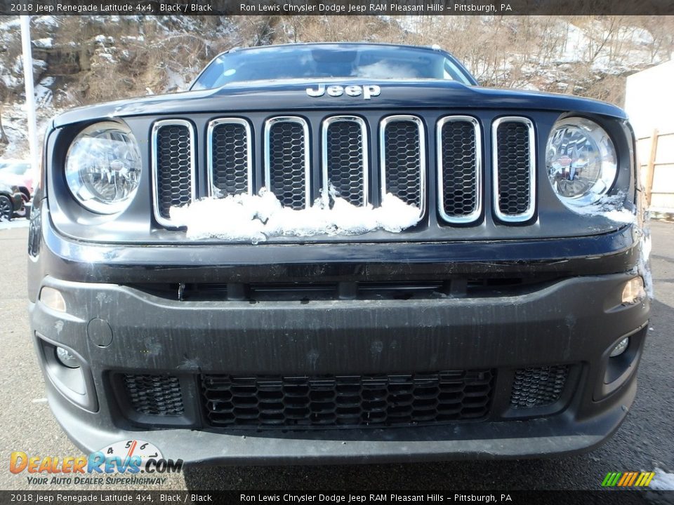 2018 Jeep Renegade Latitude 4x4 Black / Black Photo #9
