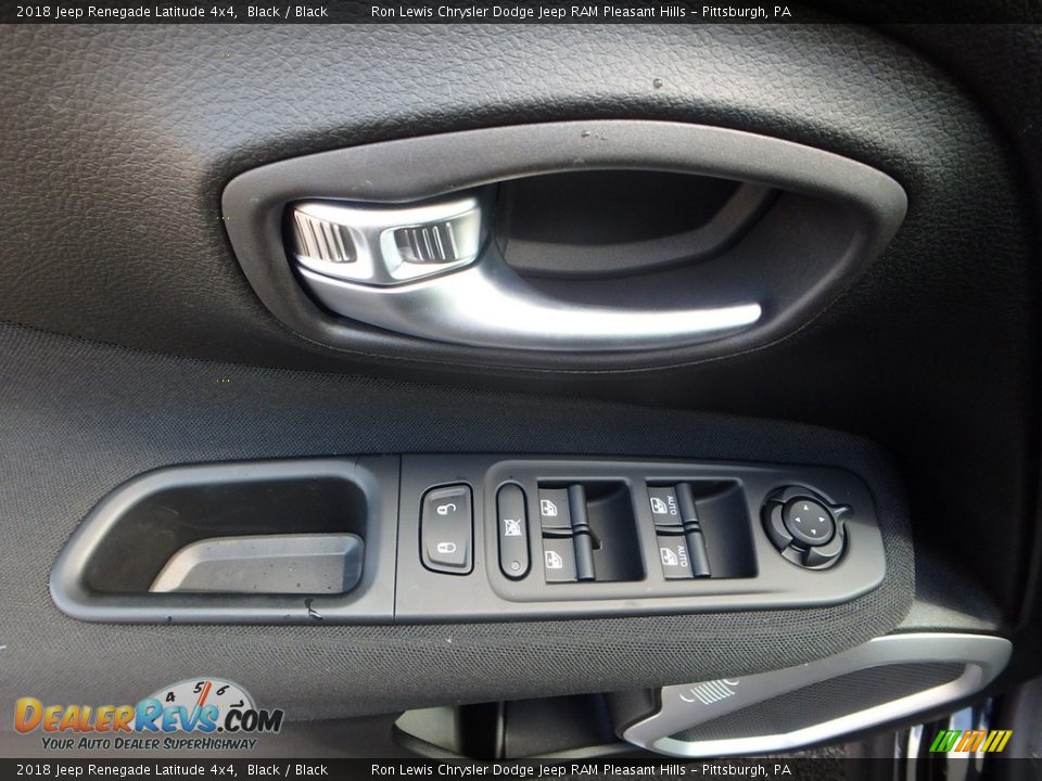 2018 Jeep Renegade Latitude 4x4 Black / Black Photo #14