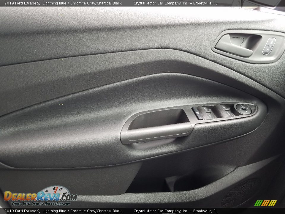 2019 Ford Escape S Lightning Blue / Chromite Gray/Charcoal Black Photo #17