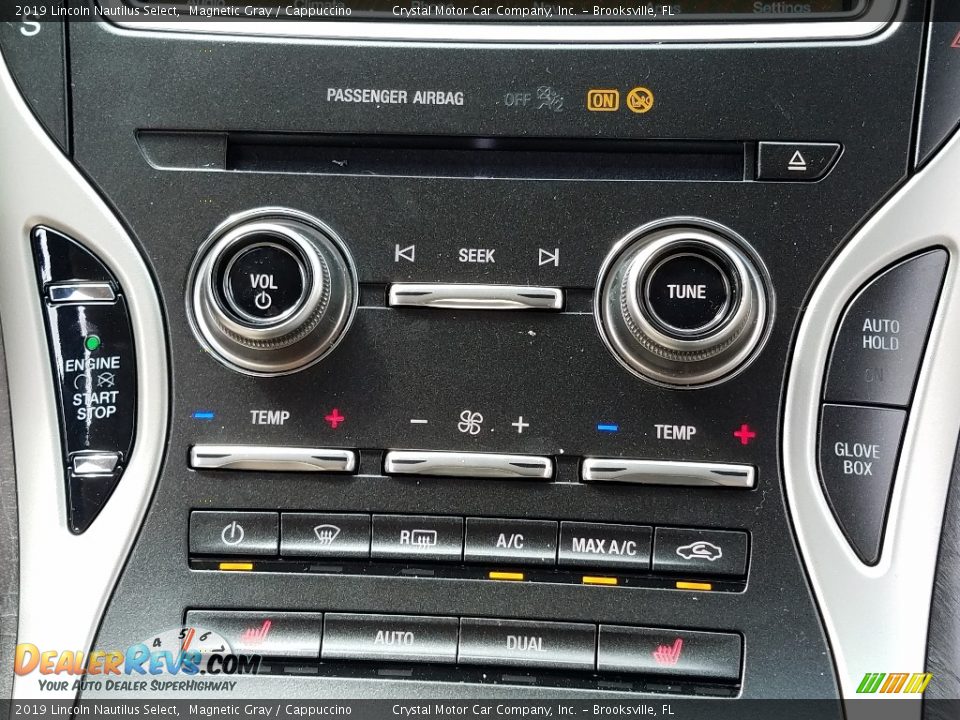 2019 Lincoln Nautilus Select Magnetic Gray / Cappuccino Photo #16