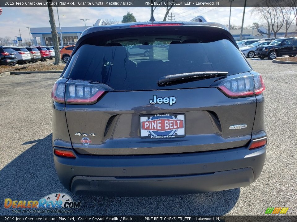 2019 Jeep Cherokee Latitude Plus 4x4 Granite Crystal Metallic / Black Photo #5