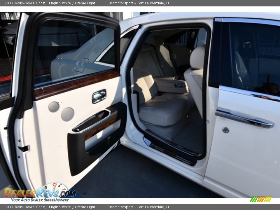 2011 Rolls-Royce Ghost English White / Creme Light Photo #19