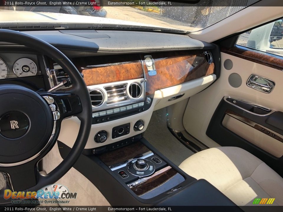 2011 Rolls-Royce Ghost English White / Creme Light Photo #44
