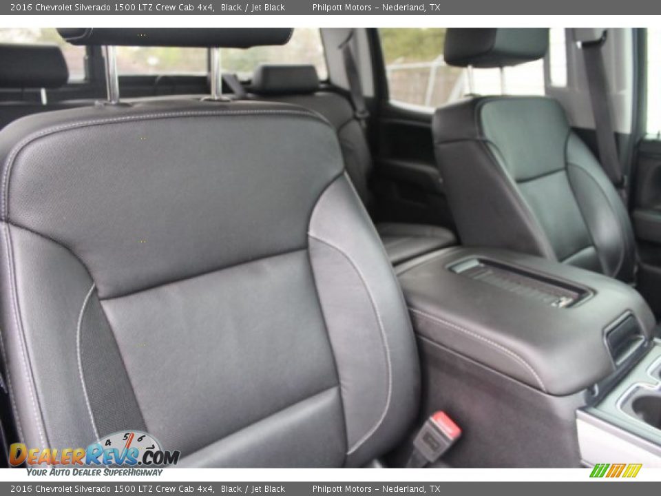 2016 Chevrolet Silverado 1500 LTZ Crew Cab 4x4 Black / Jet Black Photo #24
