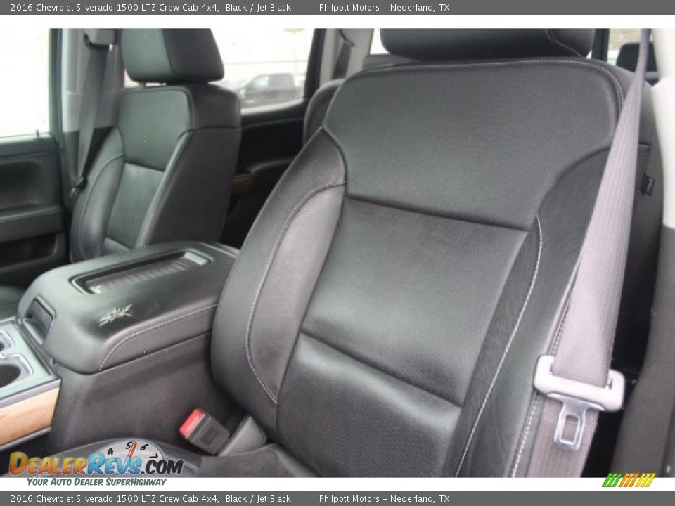 2016 Chevrolet Silverado 1500 LTZ Crew Cab 4x4 Black / Jet Black Photo #10
