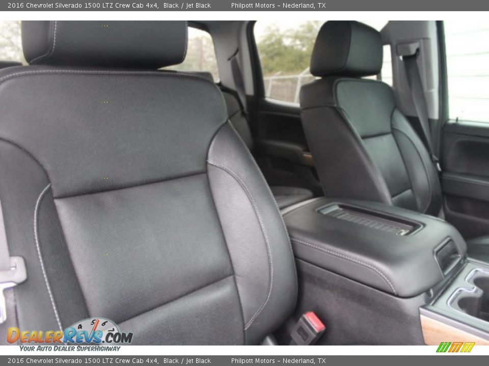 2016 Chevrolet Silverado 1500 LTZ Crew Cab 4x4 Black / Jet Black Photo #24