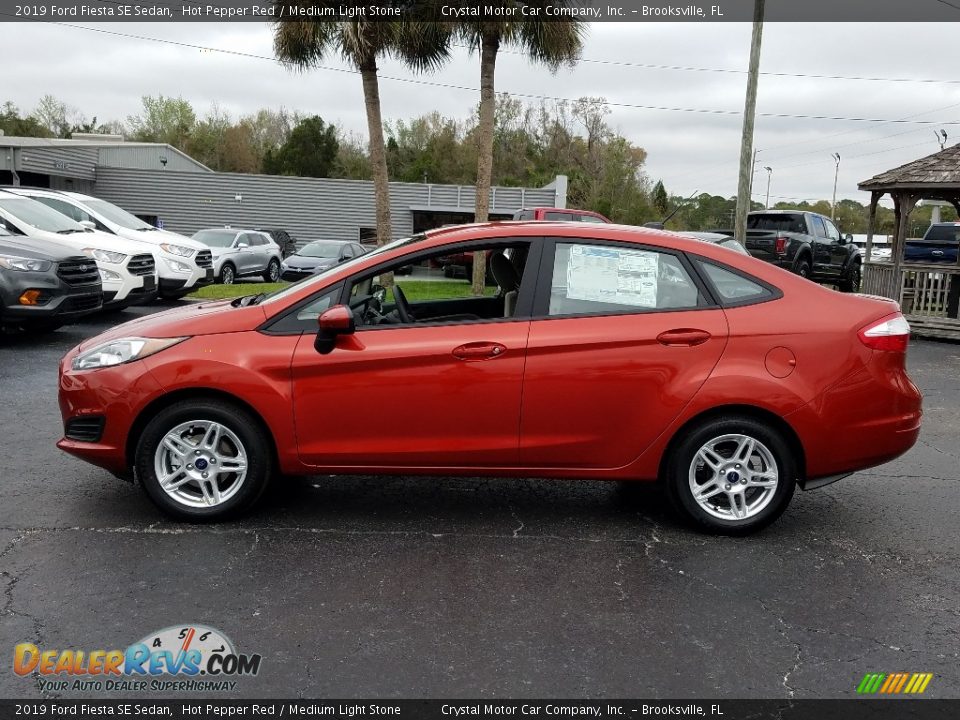 2019 Ford Fiesta SE Sedan Hot Pepper Red / Medium Light Stone Photo #2