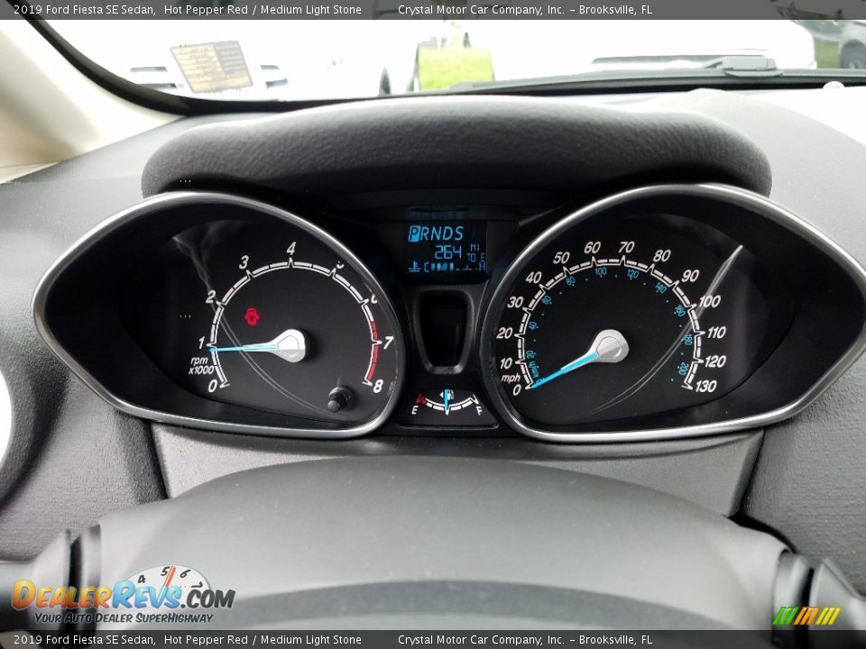 2019 Ford Fiesta SE Sedan Hot Pepper Red / Medium Light Stone Photo #14