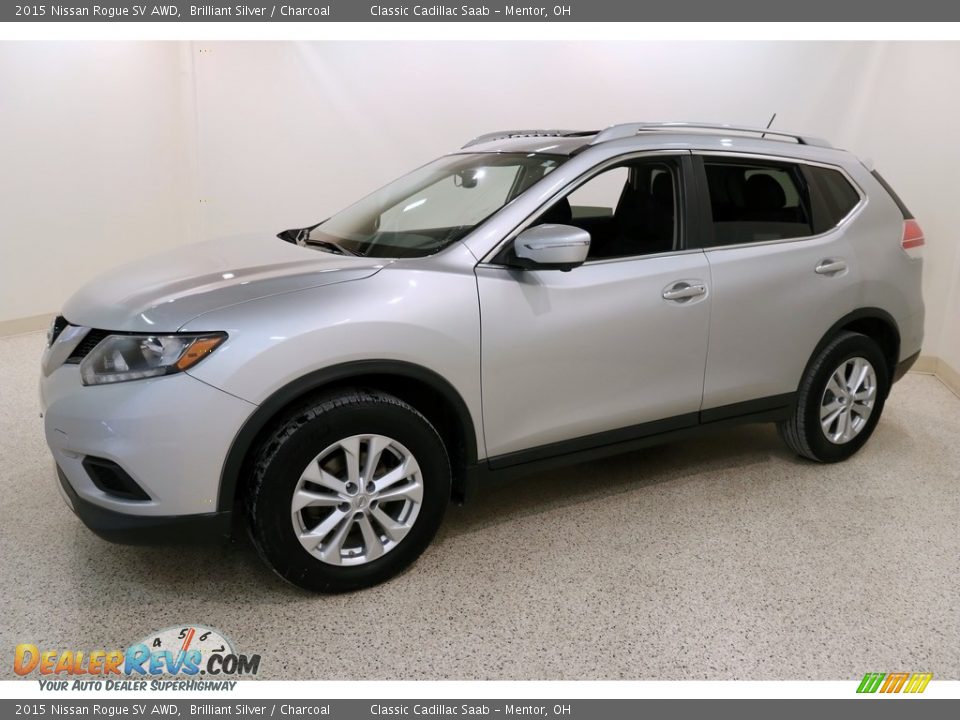 2015 Nissan Rogue SV AWD Brilliant Silver / Charcoal Photo #3