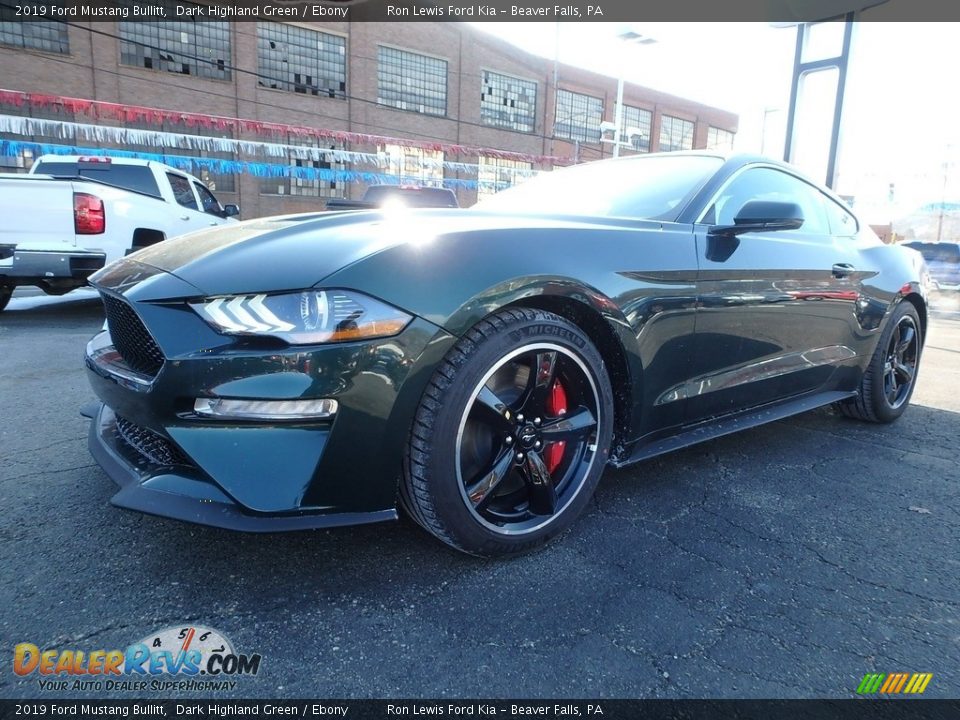 Front 3/4 View of 2019 Ford Mustang Bullitt Photo #6