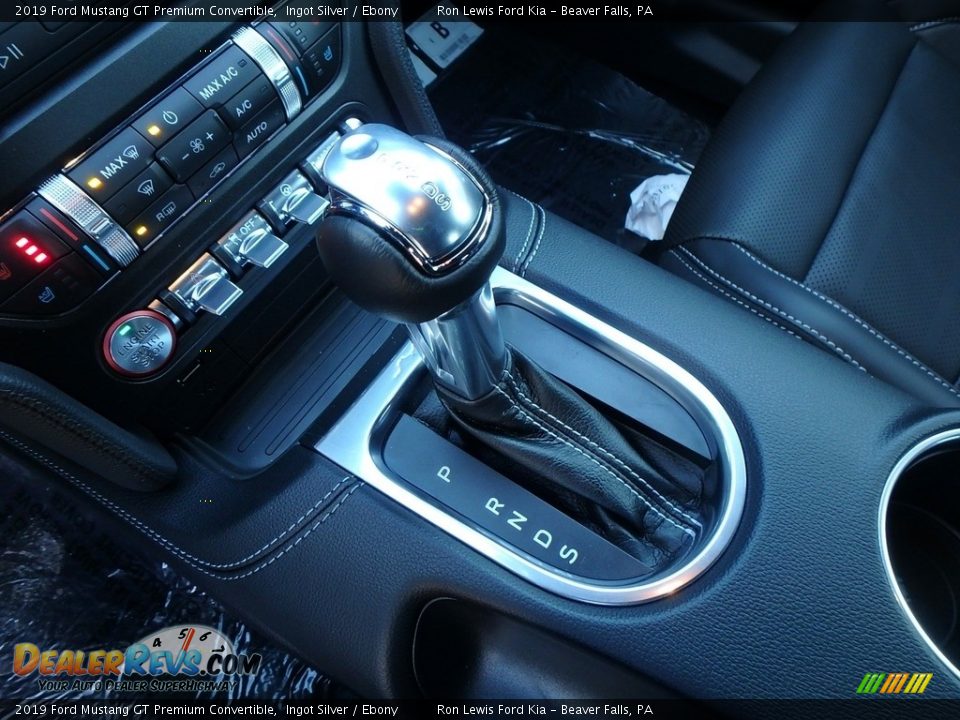 2019 Ford Mustang GT Premium Convertible Shifter Photo #18