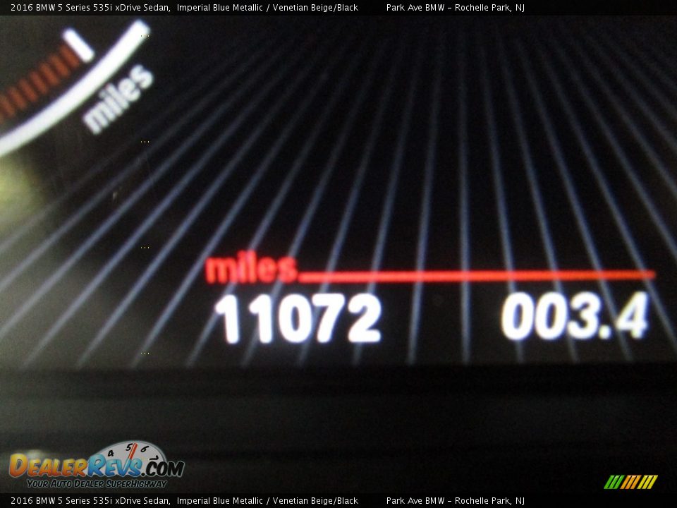2016 BMW 5 Series 535i xDrive Sedan Imperial Blue Metallic / Venetian Beige/Black Photo #23
