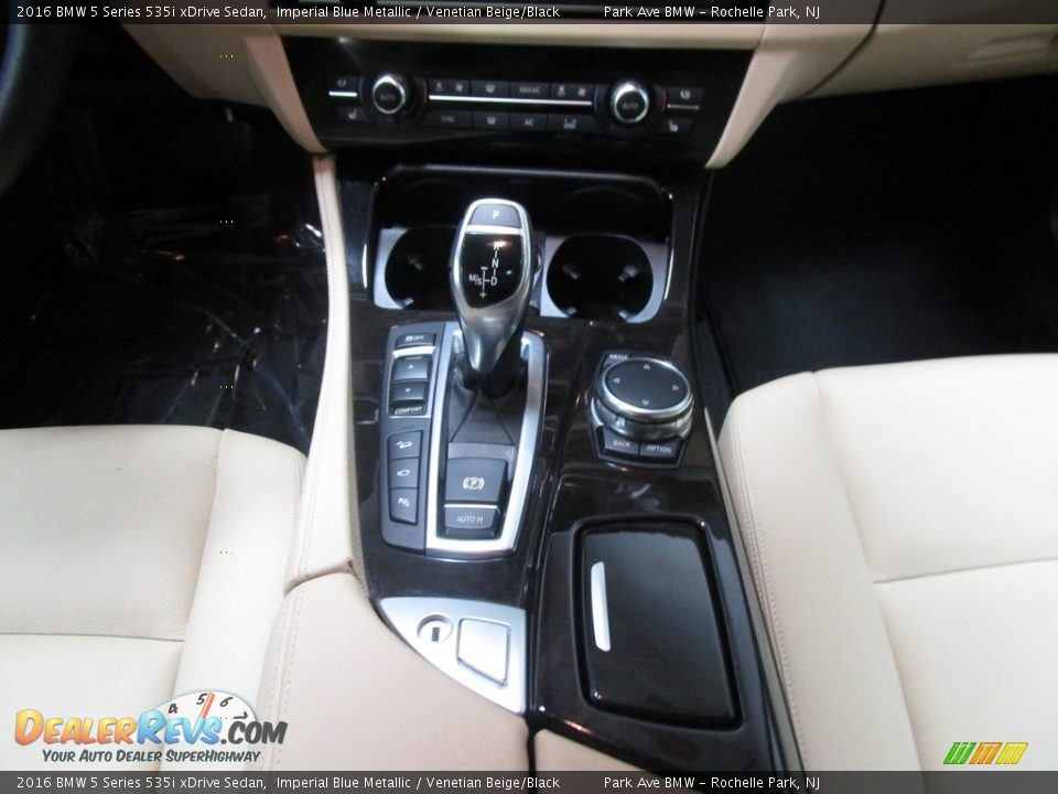 2016 BMW 5 Series 535i xDrive Sedan Imperial Blue Metallic / Venetian Beige/Black Photo #26