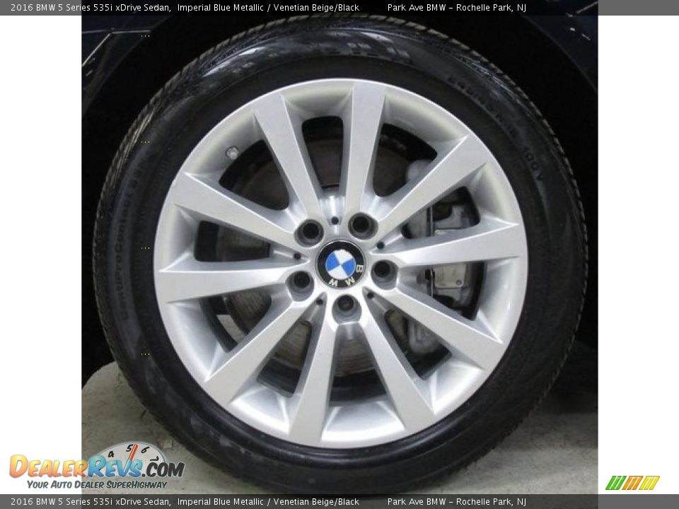 2016 BMW 5 Series 535i xDrive Sedan Imperial Blue Metallic / Venetian Beige/Black Photo #27