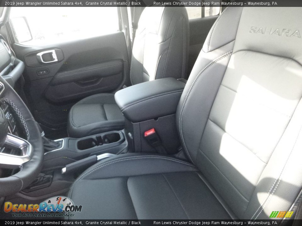 2019 Jeep Wrangler Unlimited Sahara 4x4 Granite Crystal Metallic / Black Photo #15