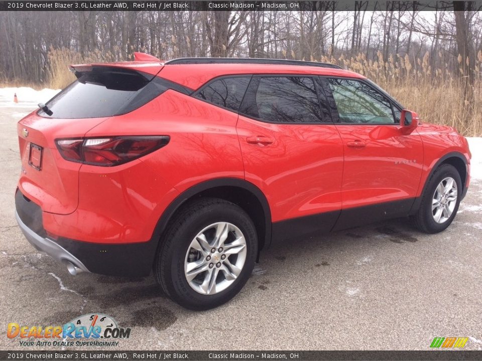 2019 Chevrolet Blazer 3.6L Leather AWD Red Hot / Jet Black Photo #6