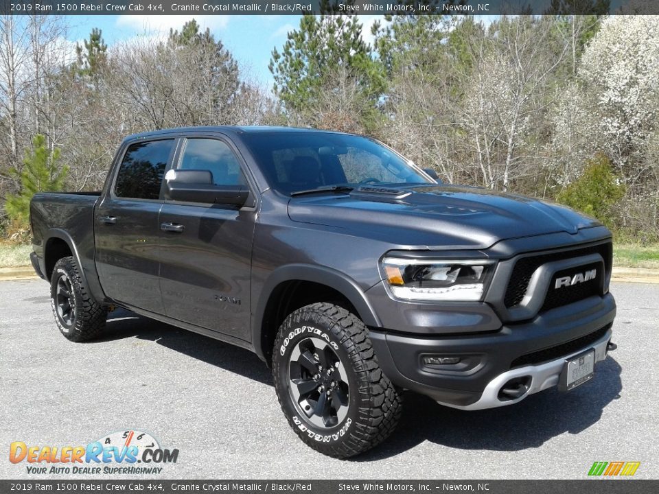 2019 Ram 1500 Rebel Crew Cab 4x4 Granite Crystal Metallic / Black/Red Photo #4