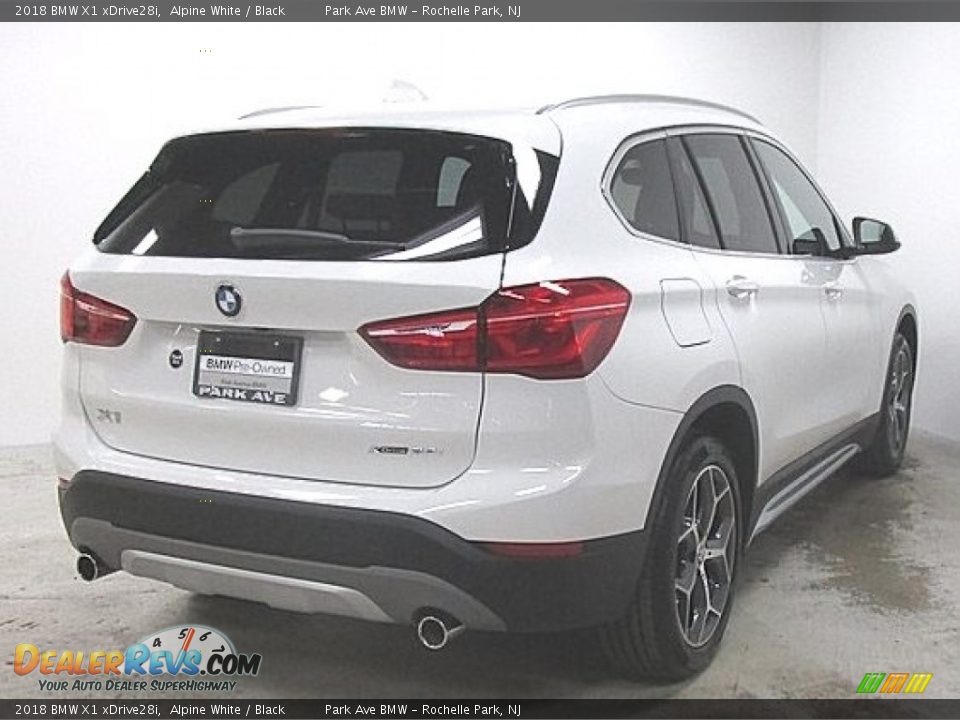 2018 BMW X1 xDrive28i Alpine White / Black Photo #4