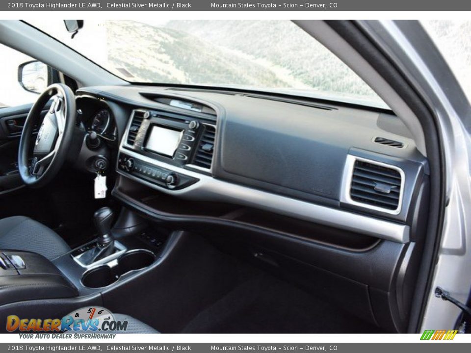 2018 Toyota Highlander LE AWD Celestial Silver Metallic / Black Photo #15