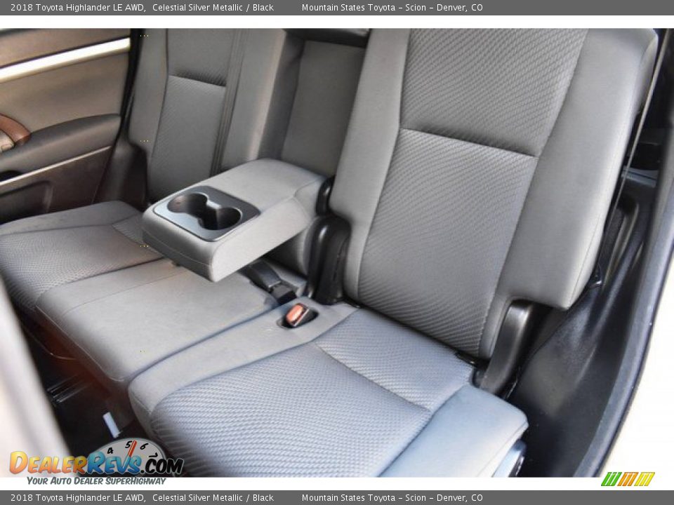 2018 Toyota Highlander LE AWD Celestial Silver Metallic / Black Photo #21