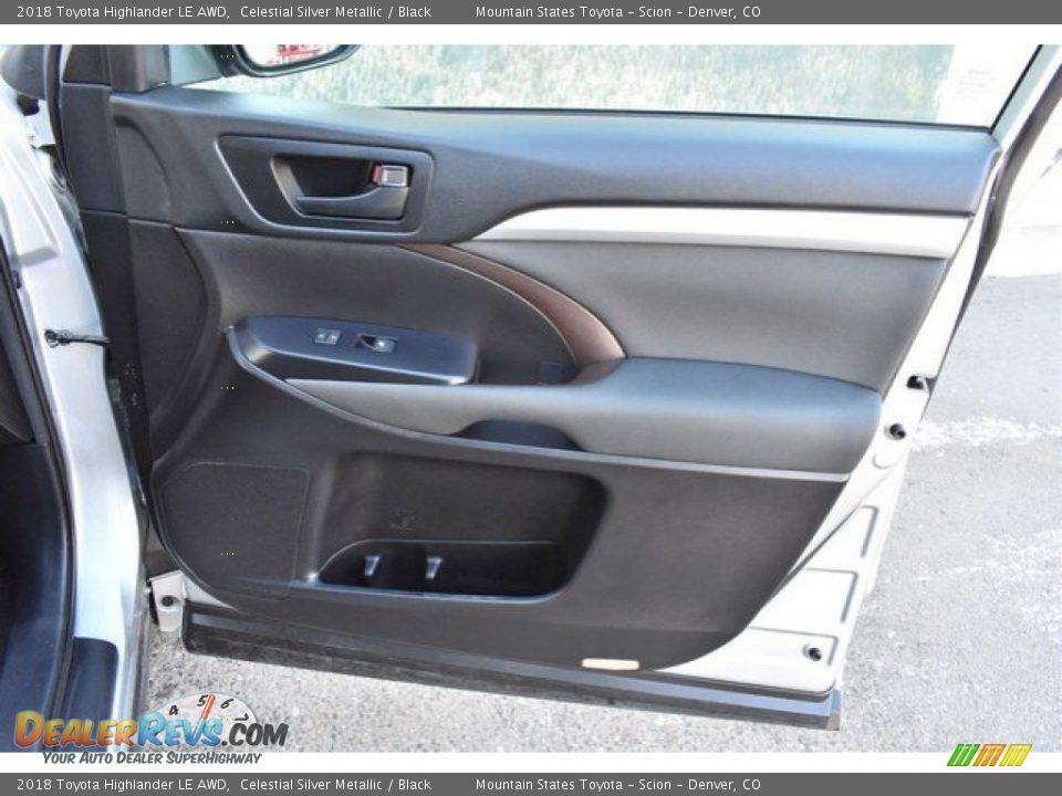 2018 Toyota Highlander LE AWD Celestial Silver Metallic / Black Photo #26