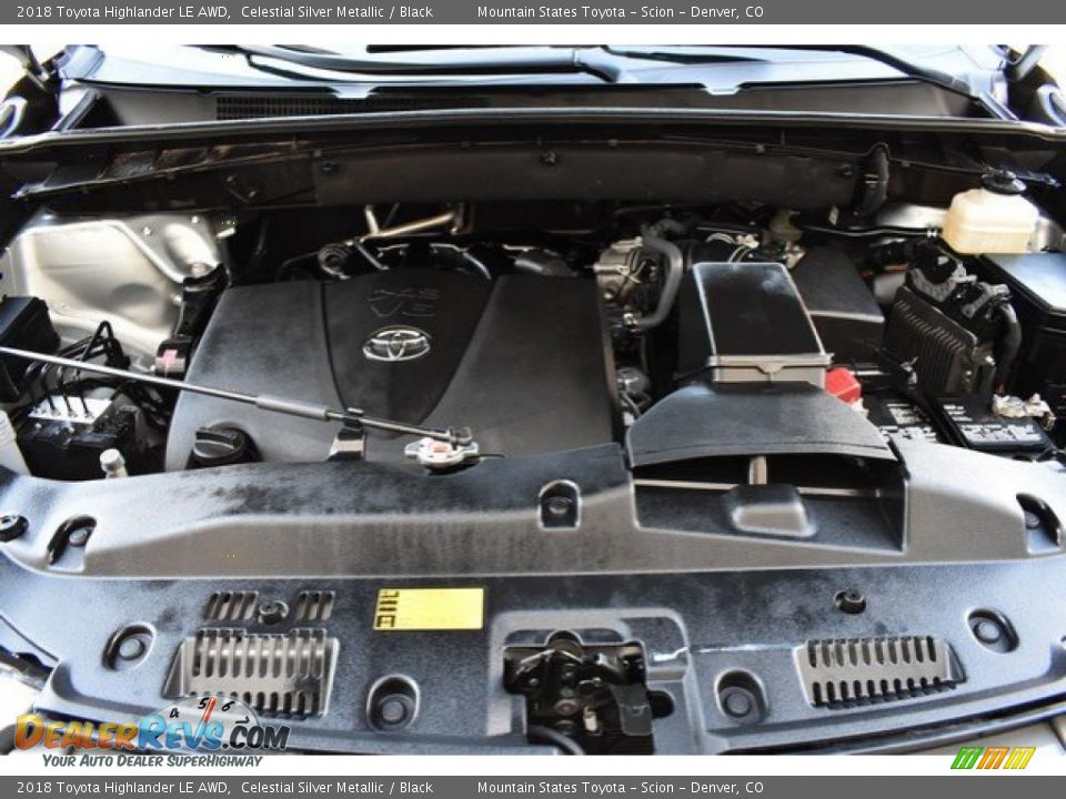 2018 Toyota Highlander LE AWD Celestial Silver Metallic / Black Photo #28