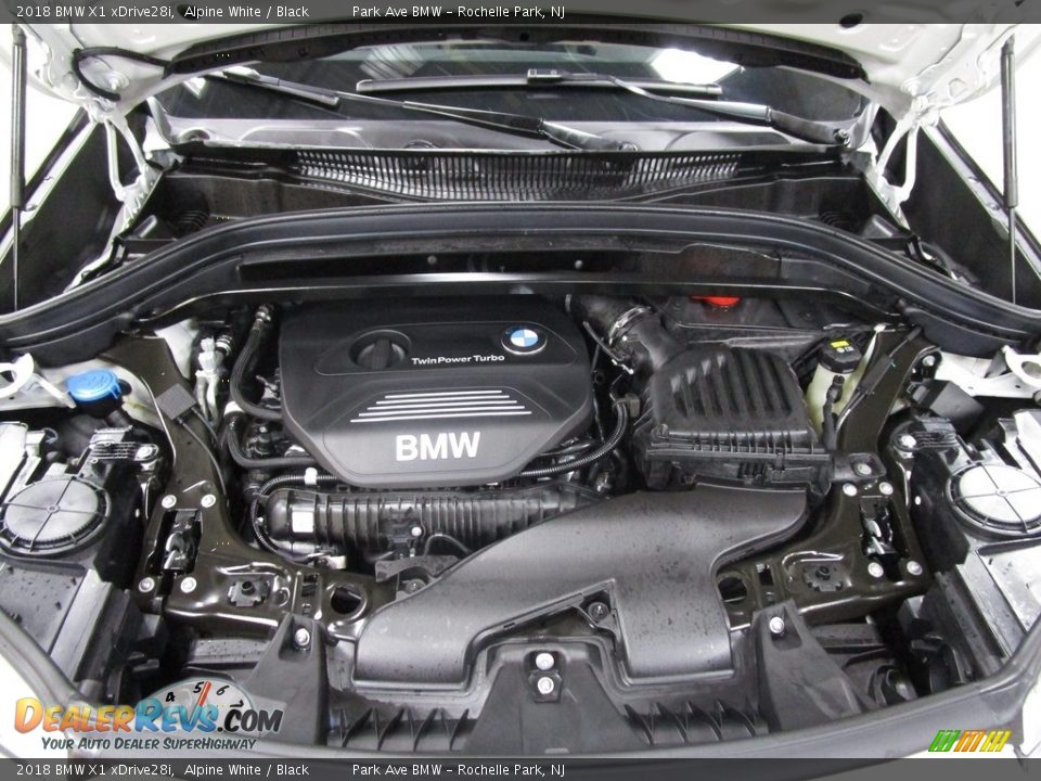 2018 BMW X1 xDrive28i Alpine White / Black Photo #28