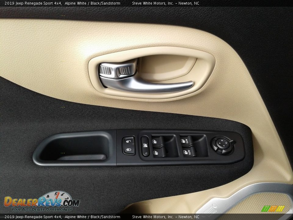 2019 Jeep Renegade Sport 4x4 Alpine White / Black/Sandstorm Photo #9