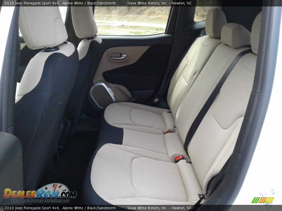 2019 Jeep Renegade Sport 4x4 Alpine White / Black/Sandstorm Photo #11