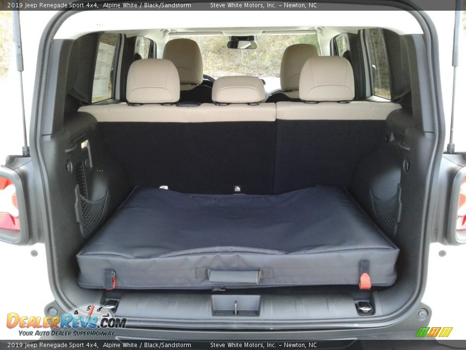 2019 Jeep Renegade Sport 4x4 Alpine White / Black/Sandstorm Photo #12