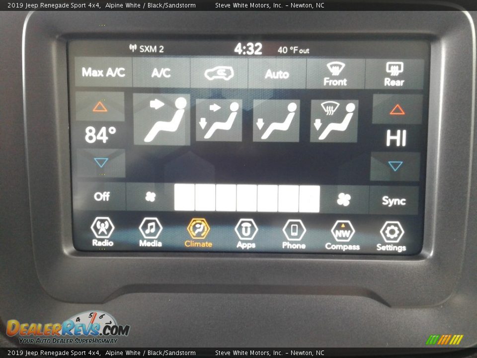 2019 Jeep Renegade Sport 4x4 Alpine White / Black/Sandstorm Photo #22