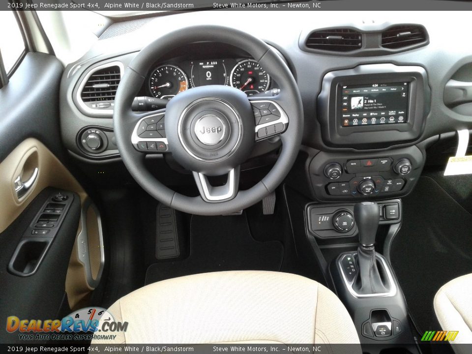 2019 Jeep Renegade Sport 4x4 Alpine White / Black/Sandstorm Photo #28