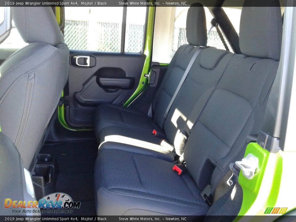 2019 Jeep Wrangler Unlimited Sport 4x4 Mojito! / Black Photo #11