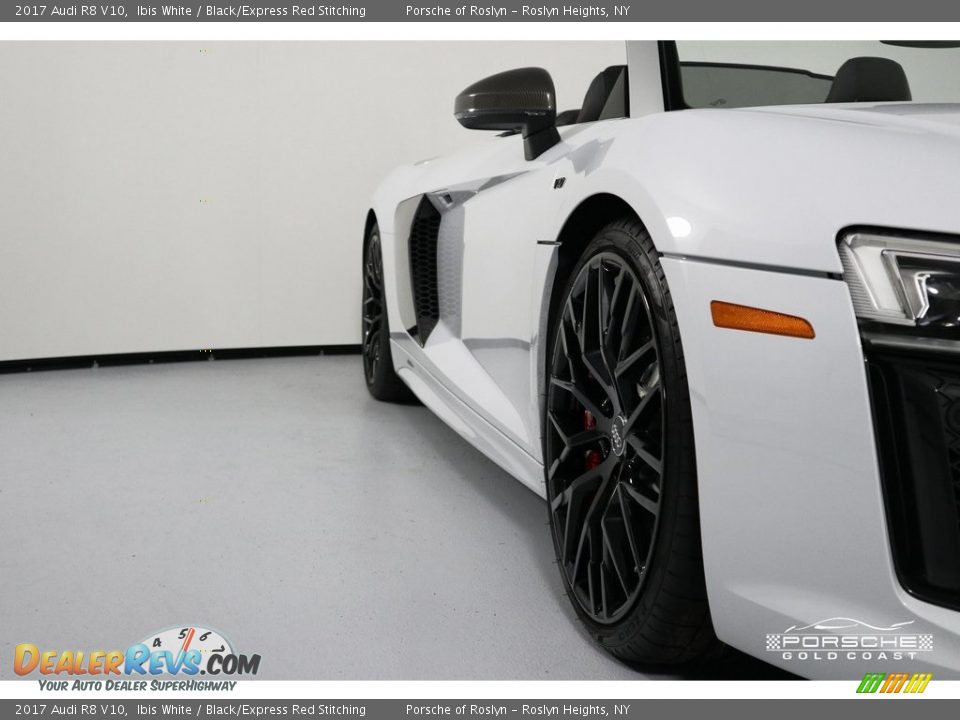 2017 Audi R8 V10 Ibis White / Black/Express Red Stitching Photo #32