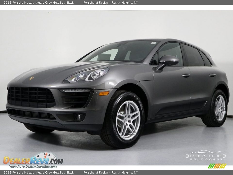 2018 Porsche Macan Agate Grey Metallic / Black Photo #3